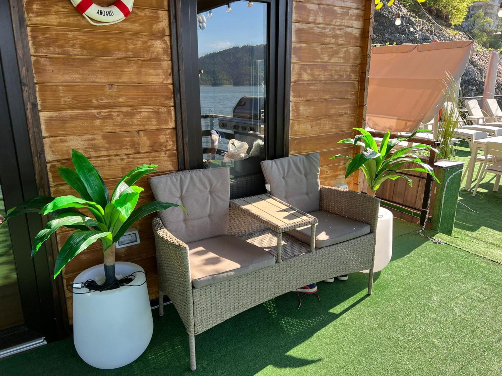 Holiday Bicaz Bungalows On The Lake Exterior foto